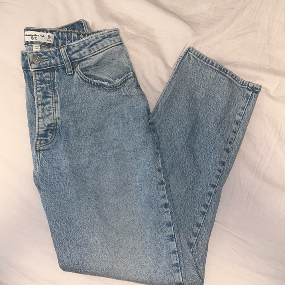 Abercrombie & Fitch The Dad High Rise Straight Leg Jean, 6S, Curve Love